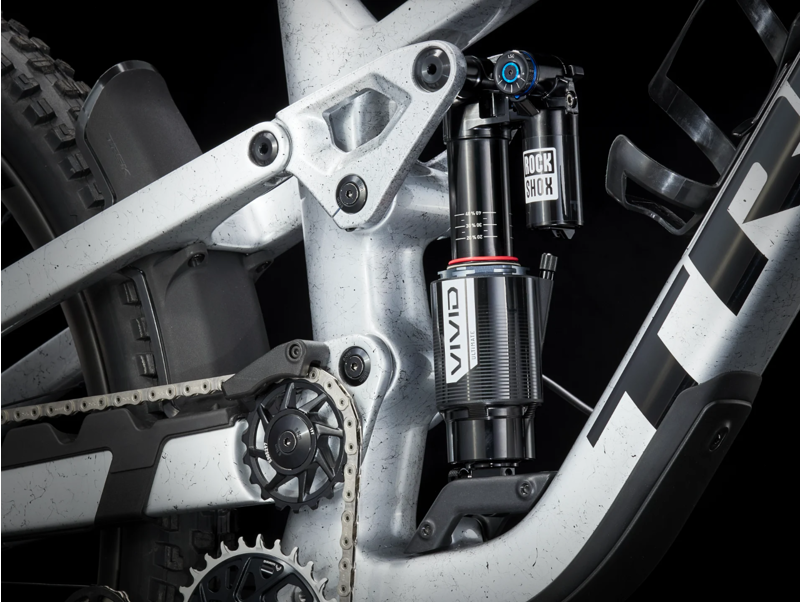 Trek Slash 9.9 XX AXS Gen 6 Full Suspension Mountain Bike 2024 in Argent Drizzle-5